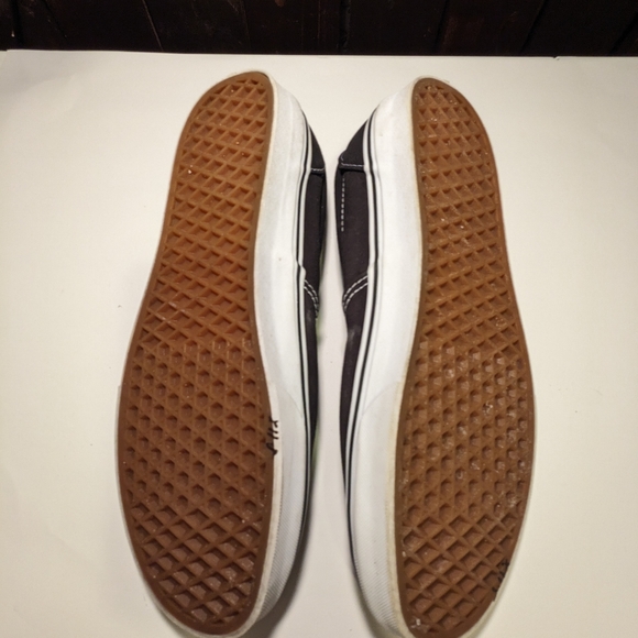 Classic Vans - Picture 3 of 5